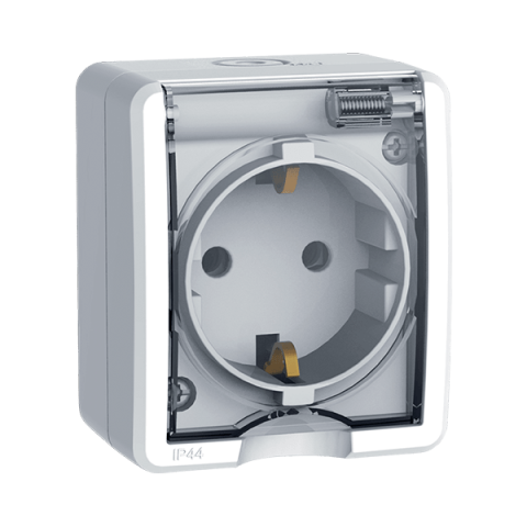 Német típusú dugalj felületre IP44 fehér