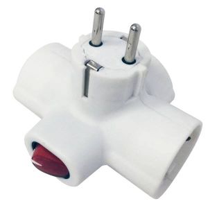 GAO T elosztó,2P+F, 3-as, 2P vil.kapcs-al ,f 0794H - elektrobagoly.hu