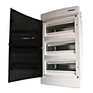 SchrackBK 36modul (3x12P) süllyesztett műanyag kiselosztó füstszínű ajtóval IP40