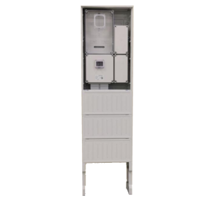 PVT-K-L Fm-53-U Egy felhasználói helyes M63.80A mérés földkábeles, szabadon állófogyasztói főelosztóval, 530 mm széles szekrényben